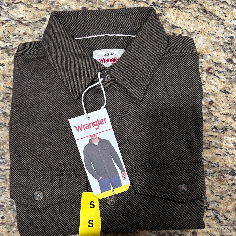 Wrangler Flannel Brown / Black Casual Button Down Shirt